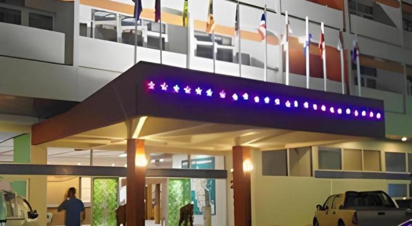 Ubon Hotel Убонратчатхані Екстер'єр фото